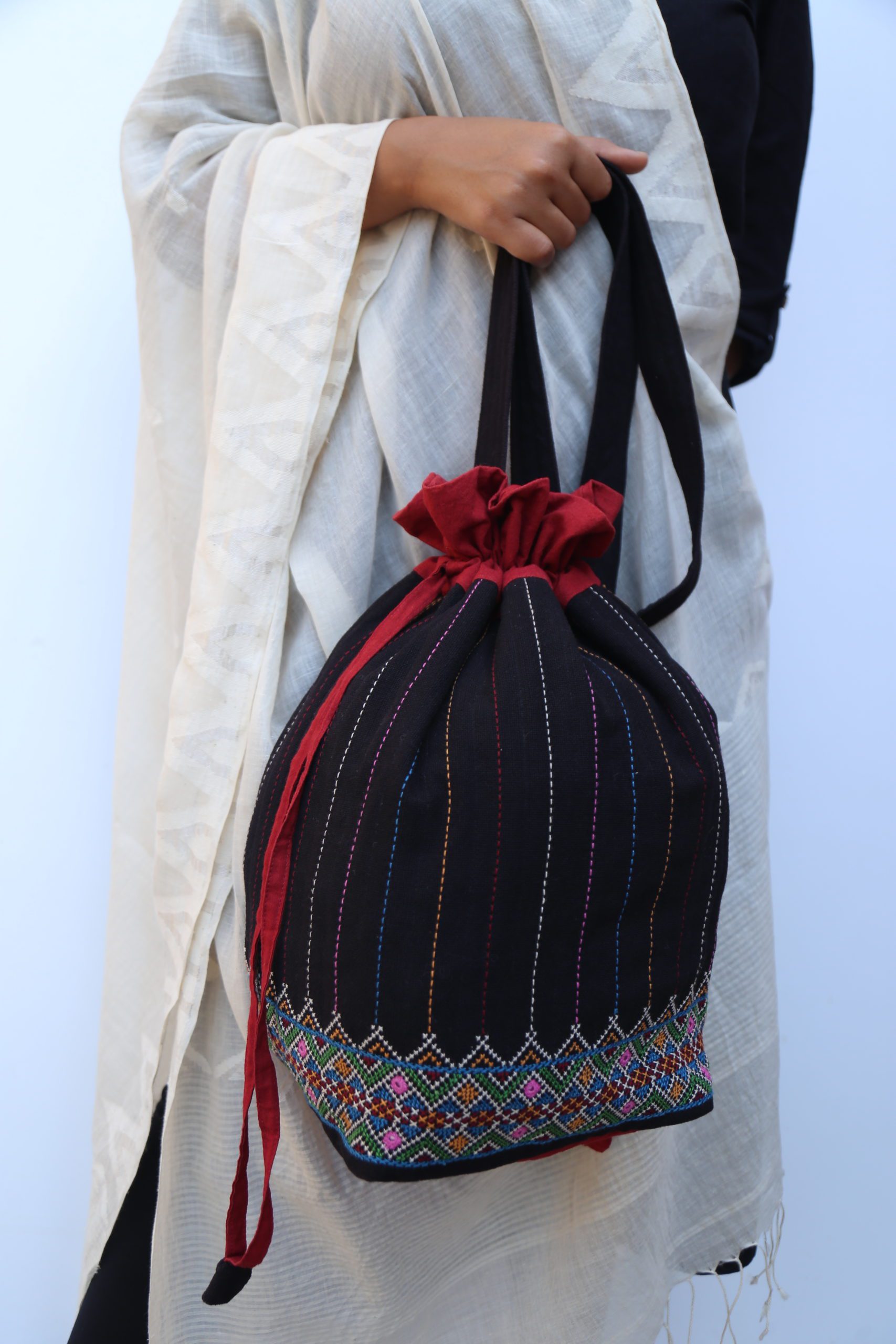 Eclipse Jhola Bag Golden Shimmery n Multicolored (EJ0923-001) – reCharkha -  The EcoSocial Tribe